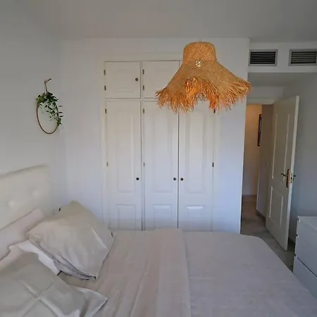Apartamento Atico En La Carihuela *